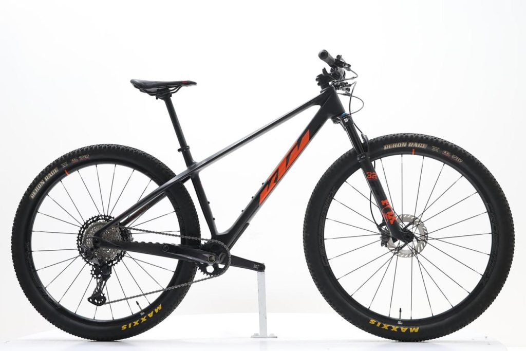 KTM Myroon Master (2024)
